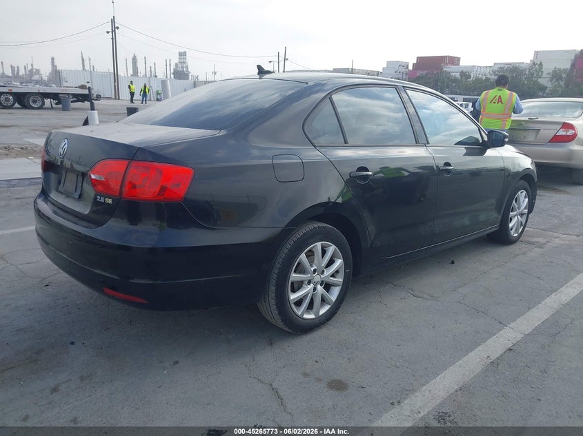 Vin: 3vwdz7aj0bm377304, lot: 45763593, volkswagen jetta 2.5l se 20114