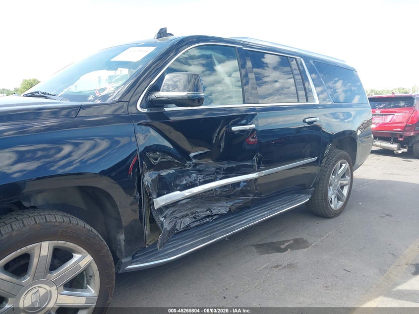 2019 CADILLAC ESCALADE ESV auction photo 6