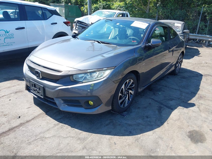 Vin: 2hgfc4b53hh300450, lot: 45763654, honda civic lx 20172