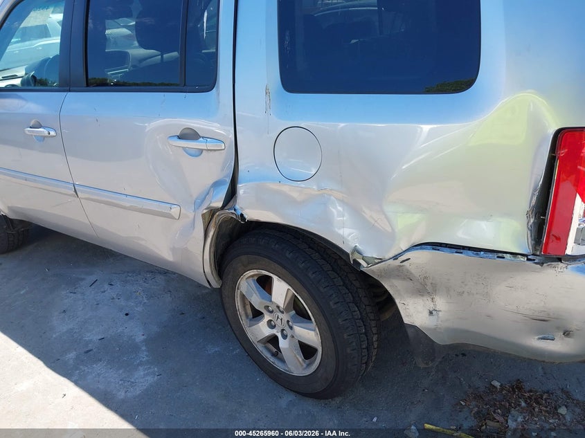 2011 Honda Pilot Ex-L VIN: 5FNYF4H65BB040273 Lot: 45265960