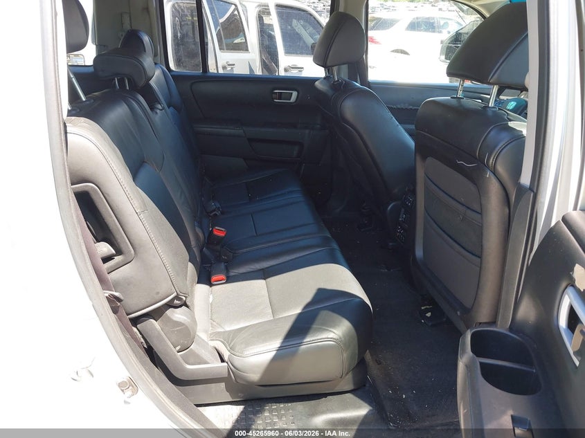 2011 Honda Pilot Ex-L VIN: 5FNYF4H65BB040273 Lot: 45265960