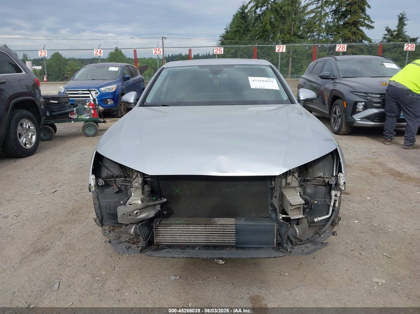 2018 Audi A4 2.0T Premium/2.0T Tech Premium VIN: WAUENAF48JN006993 Lot: 45266039