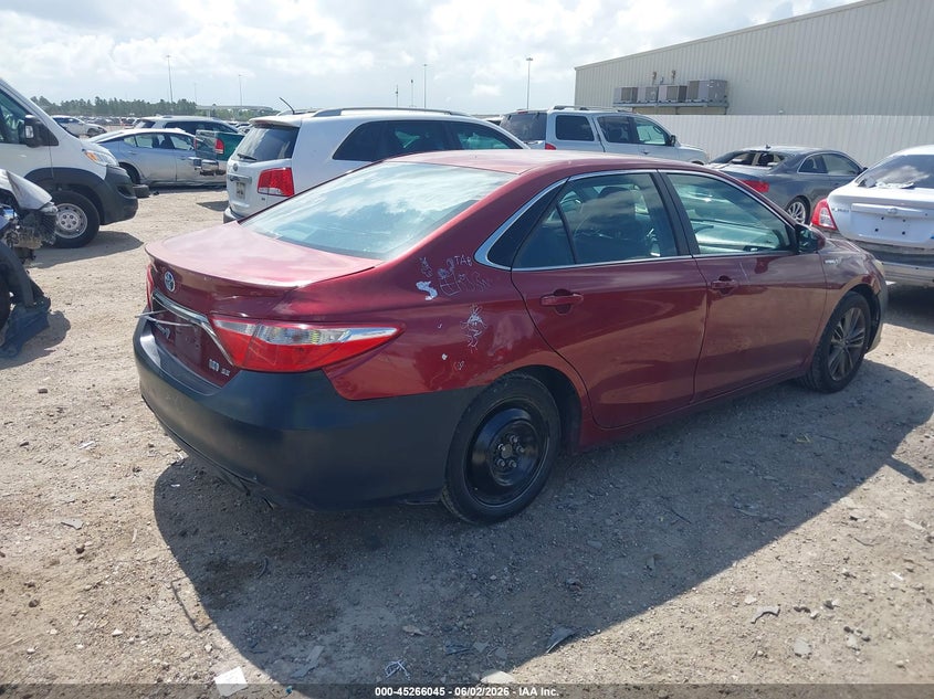 2015 TOYOTA CAMRY HYBRID auction photo 4