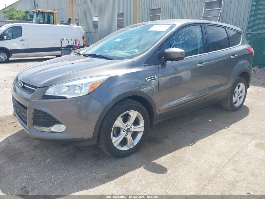 Vin: 1fmcu0gx2dud69103, lot: 45763870, ford escape se 20132