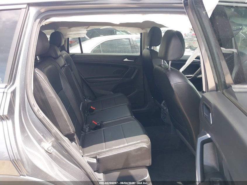 2020 Volkswagen Tiguan 2.0T Se/2.0T Se R-Line Black/2.0T Sel VIN: 3VV2B7AX4LM071020 Lot: 45266097