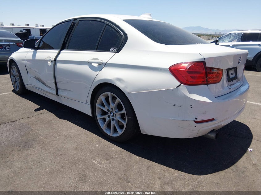 Vin: wba3b1c52ek133940, lot: 45763946, bmw 320i 20143