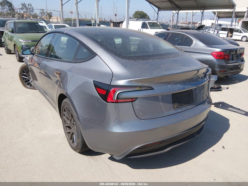 Vin: 5yj3e1eb4sf966676, lot: 45763963, tesla model 3 long range all-wheel drive 20253