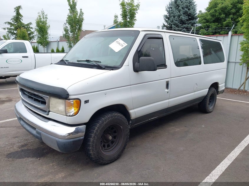 1997 FORD CLUB WAGON auction photo 2
