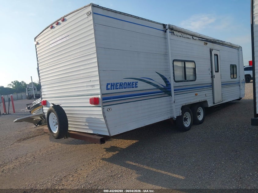 1999 FOREST RIVER CHEROKEE auction photo 4