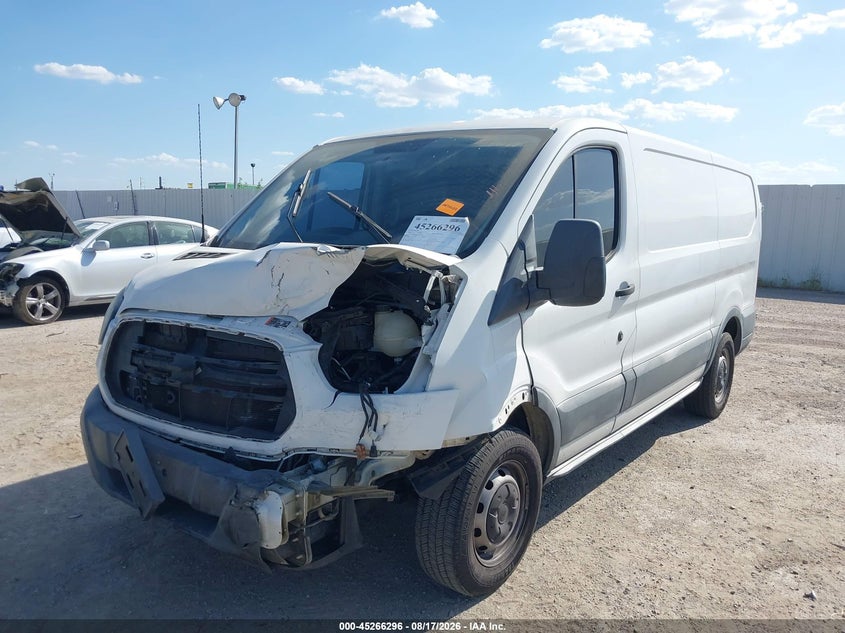 2015 Ford Transit, Удар спереди, IAAI, VIN 1FTNE1YM0FKA91529 — фото 2