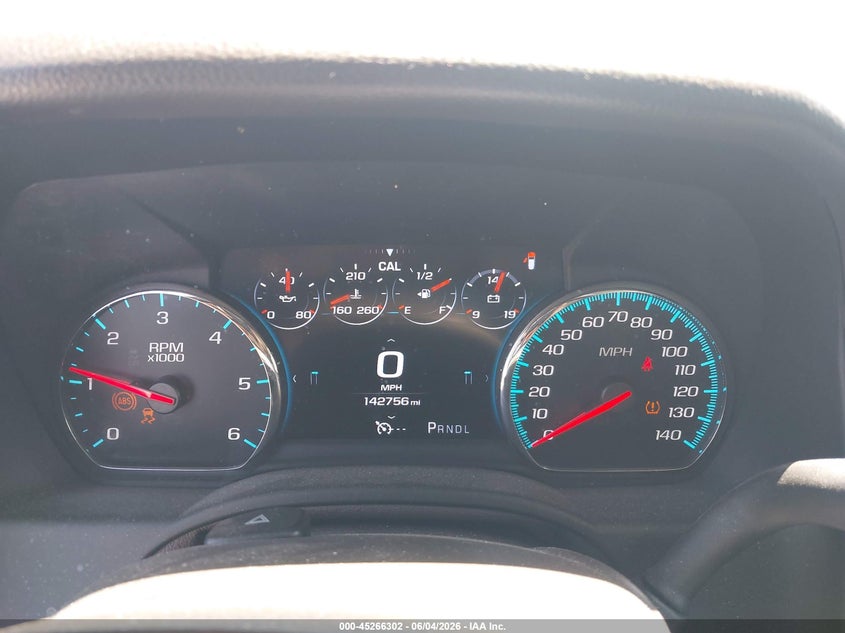 CHEVROLET SUBURBAN - zdjęcie 7