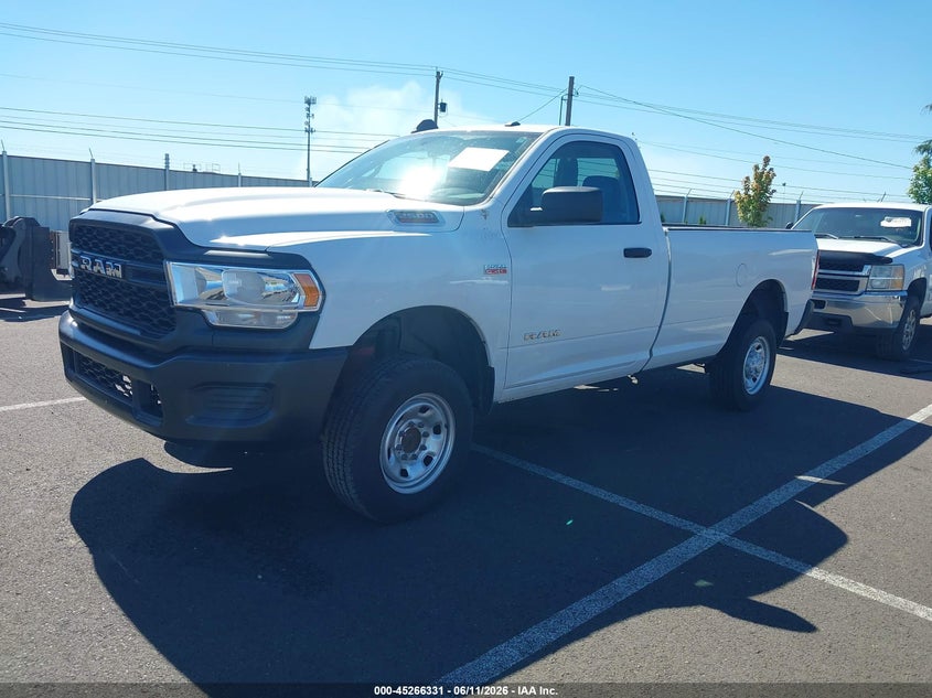 Vin: 3c6mr5aj5lg104583, lot: 45764151, ram 2500 tradesman  4x4 8' box 20202