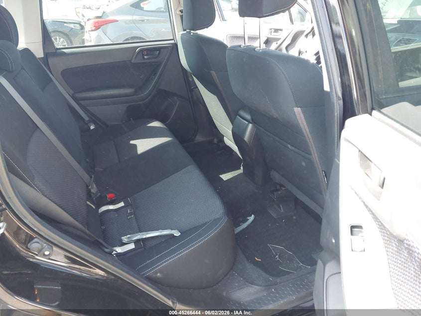 2018 Subaru Forester 2.5I Premium VIN: JF2SJAEC5JH457602 Lot: 45266444
