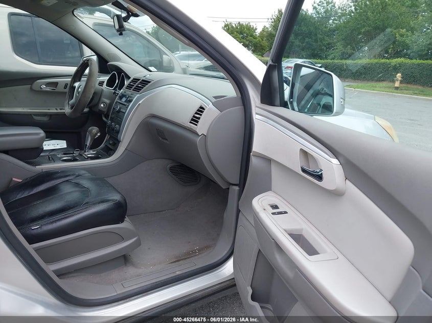 2012 Chevrolet Traverse 3.6 1Lt grey Lot 111045266475 Vin 1GNKVGED4CJ136880
