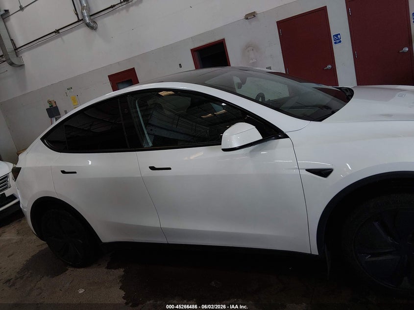 2026 Tesla Model Y Premium Rear-Wheel Drive/Rear-Wheel Drive VIN: 7SAYGDED4TF387940 Lot: 45266486