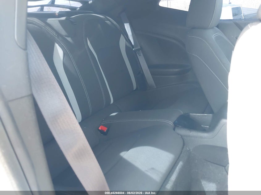 2017 CHEVROLET CAMARO auction photo 8