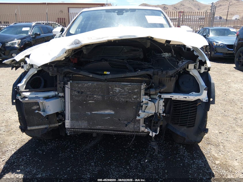 2018 JAGUAR F-PACE auction photo 6
