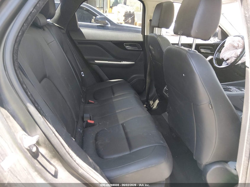 2018 JAGUAR F-PACE auction photo 8