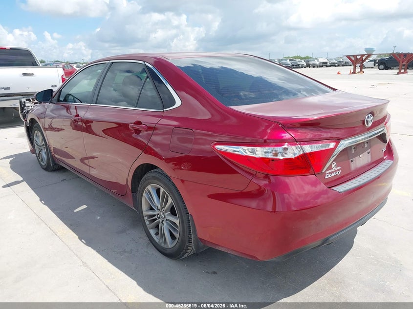Vin: 4t1bf1fkxhu727734, lot: 45764439, toyota camry se 20173