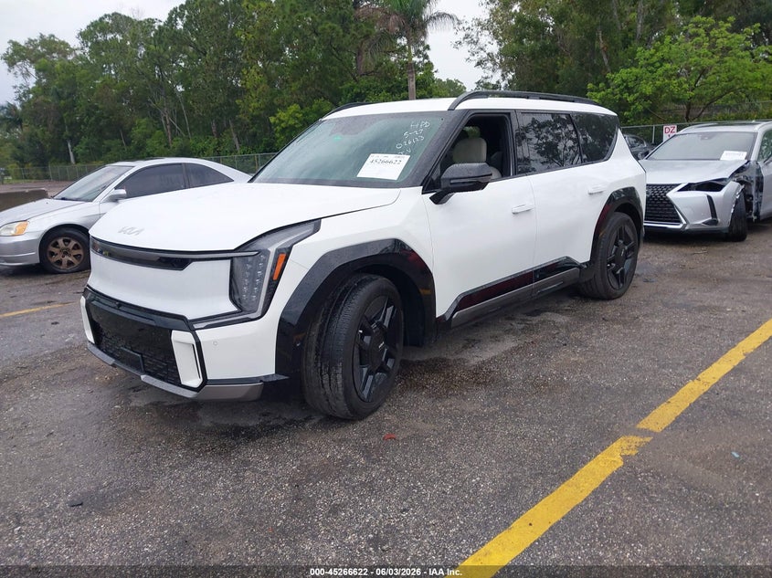 Vin: kndaefs57r6026123, lot: 45764442, kia ev9 gt-line 20242