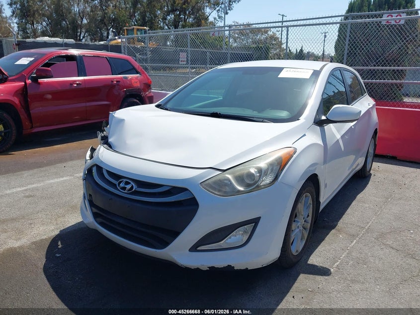 2013 Hyundai Elantra Gt KMHD35LE6DU089077 photo 1