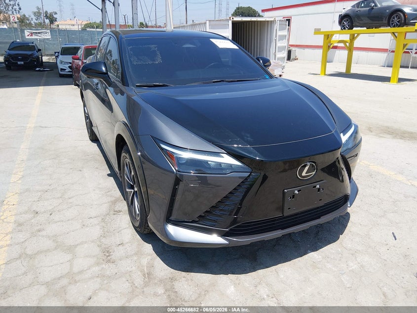 Vin: jtjaaaab6pa017510, lot: 45764502, lexus rz 450e premium 2023 img_1