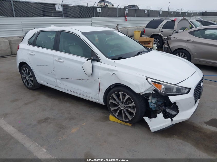 HYUNDAI ELANTRA GT 2020