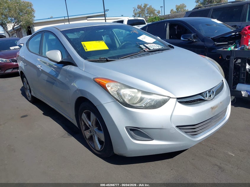 Vin: 5npdh4ae5dh373619, lot: 45764597, hyundai elantra gls 2013 img_1