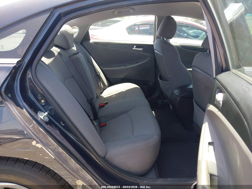 2011 HYUNDAI SONATA SEDAN 2.4L I-4 DI, DOHC, VVT, 190HP