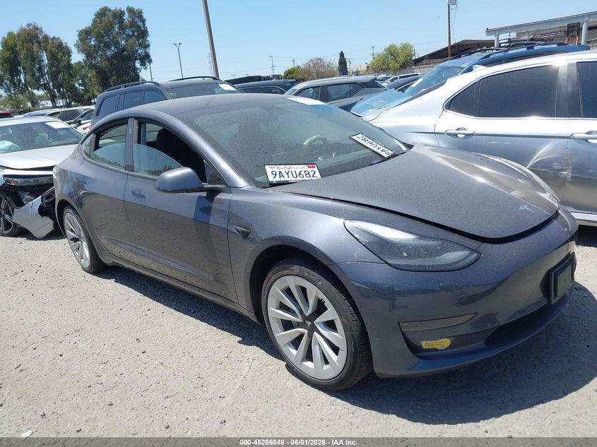 Vin: 5yj3e1ea2nf175462, lot: 45764666, tesla model 3 rear-wheel drive 2022 img_1