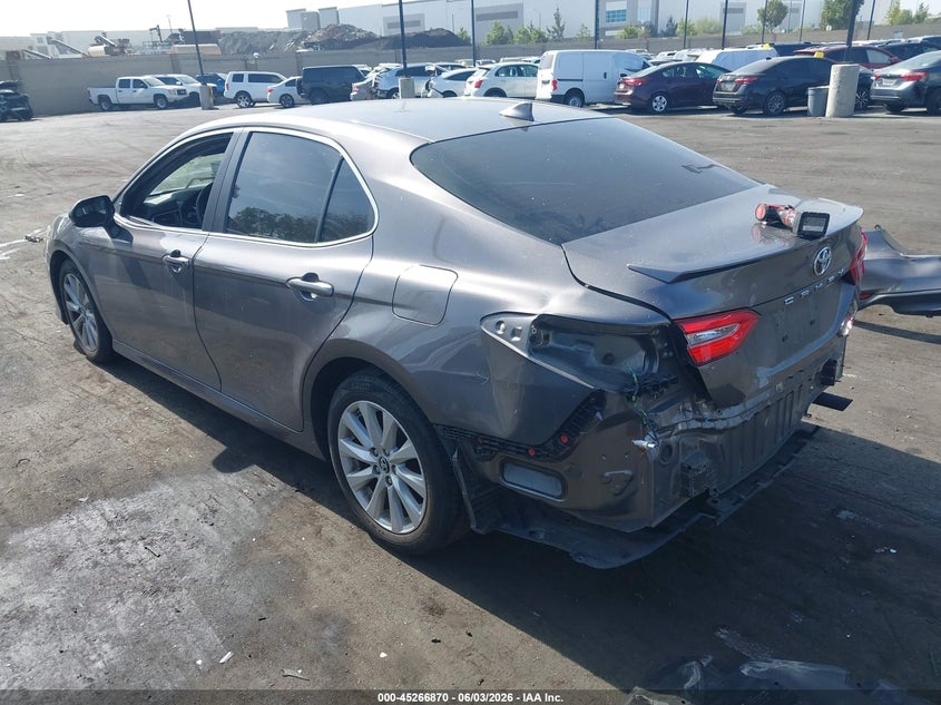 Vin: 4t1b11hk9ku186193, lot: 45764690, toyota camry le 20193