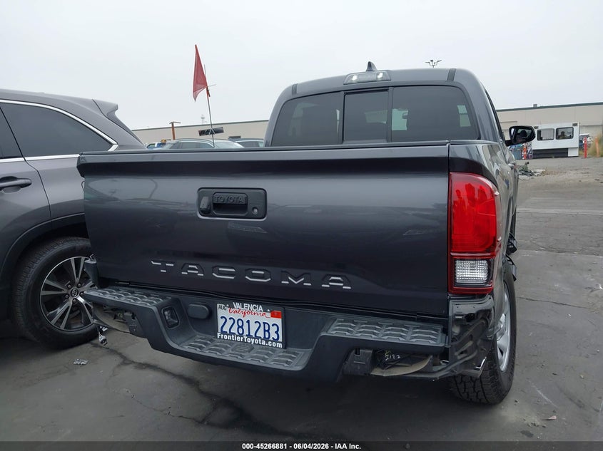 2020 TOYOTA TACOMA SR5 — Photo 16