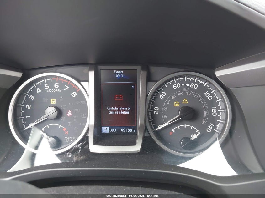 2020 TOYOTA TACOMA SR5 — Photo 7