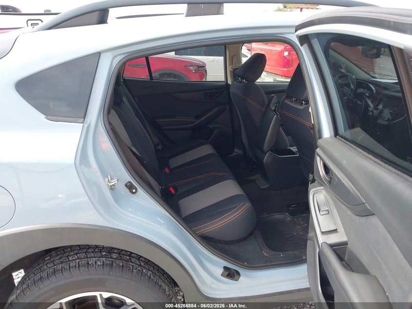 2018 SUBARU CROSSTREK auction photo 8