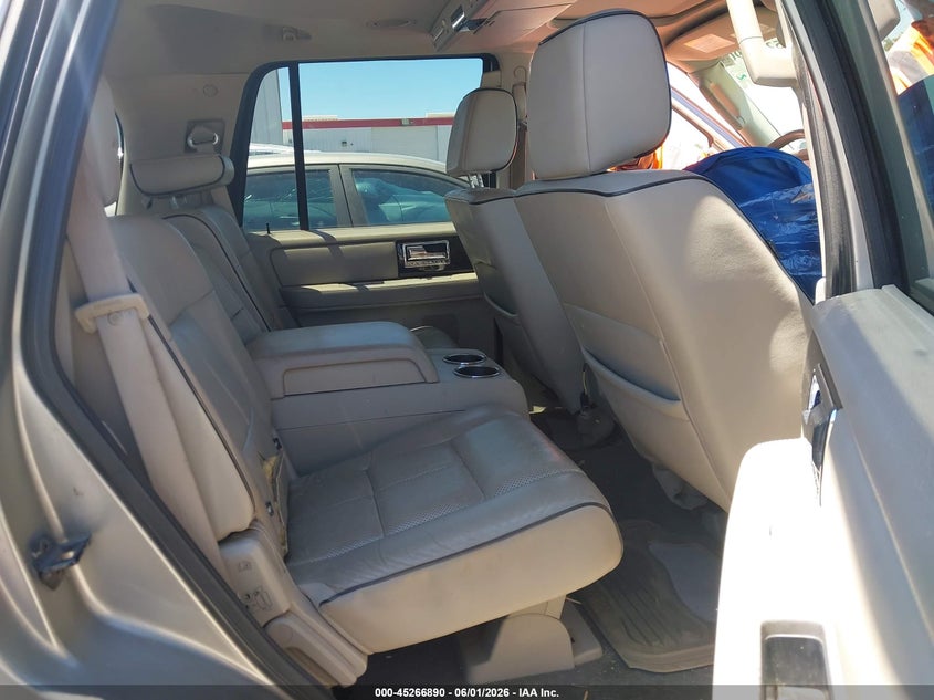 2008 Lincoln Navigator VIN: 5LMFU28568LJ11035 Lot: 45266890