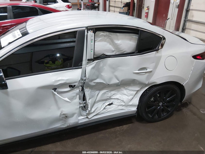 2026 MAZDA 3 SEDAN 2.5L I-4 DI, DOHC, VVT, 186HP