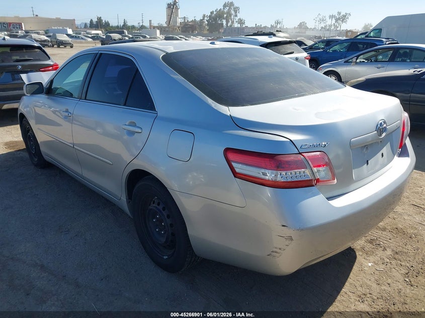 2011 TOYOTA CAMRY auction photo 3