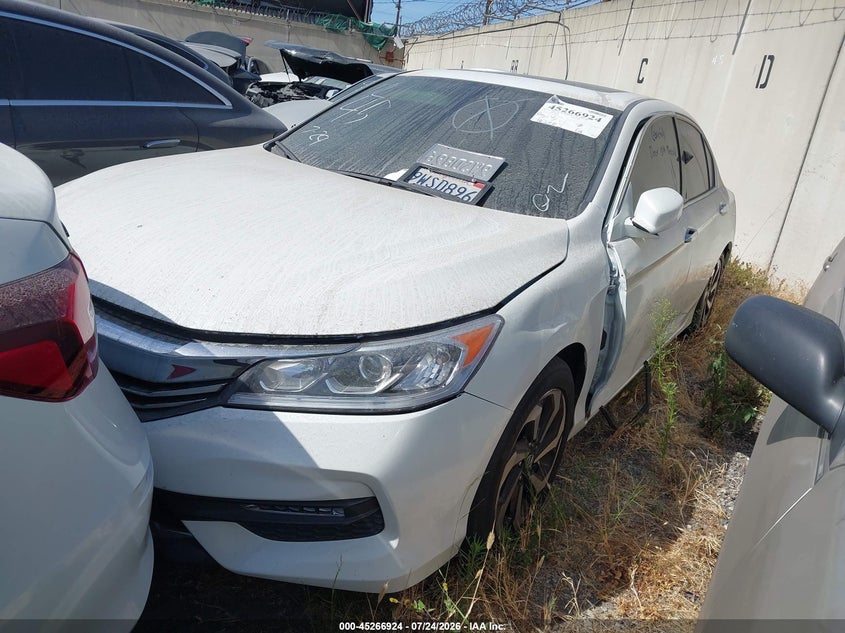 2016 HONDA ACCORD auction photo 2