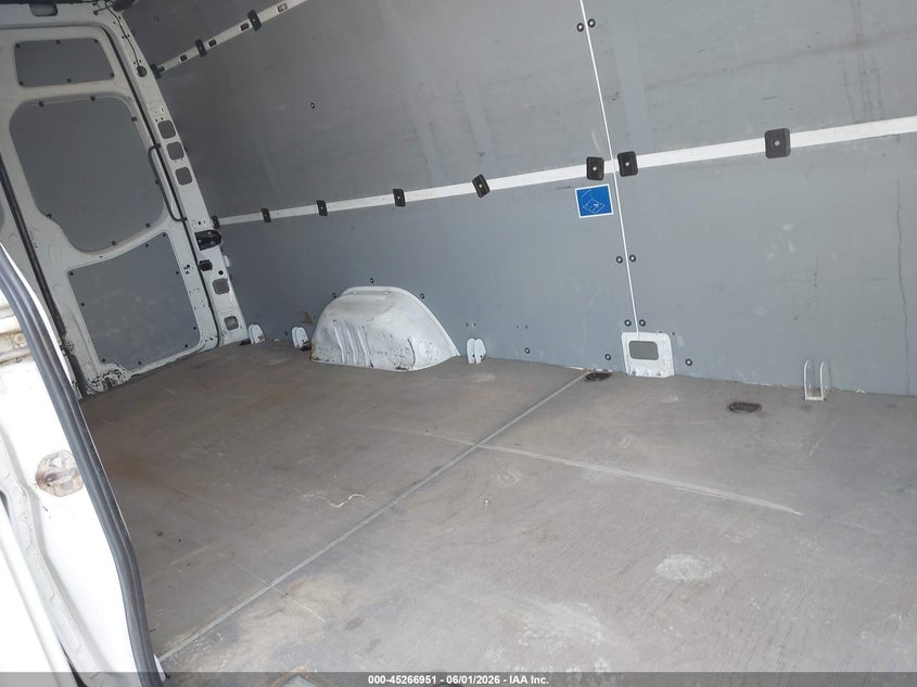 2014 Mercedes-Benz Sprinter 2500 High Roof VIN: WD3PE8DE0E5901152 Lot: 45266951