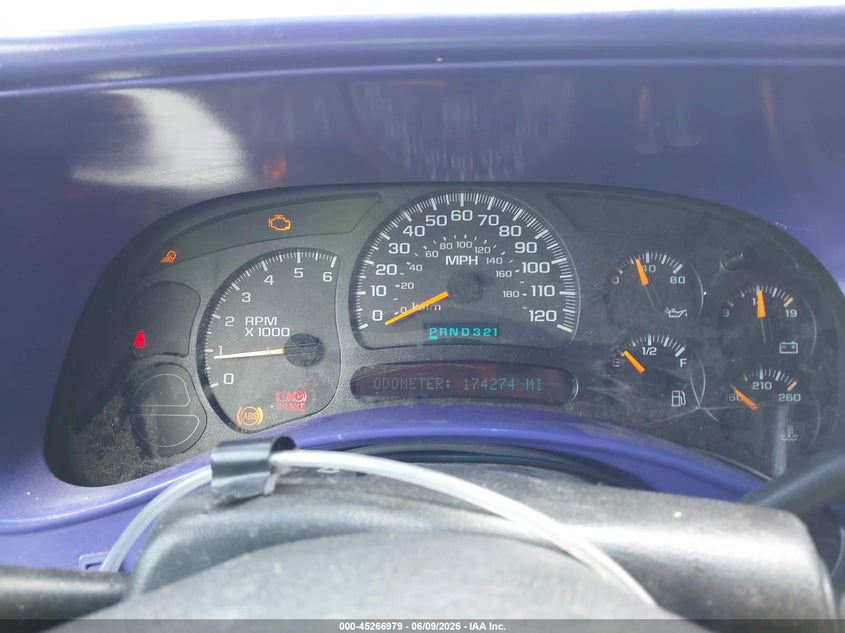 2005 CHEVROLET SILVERADO TRUCK 5.3L V-8 295HP