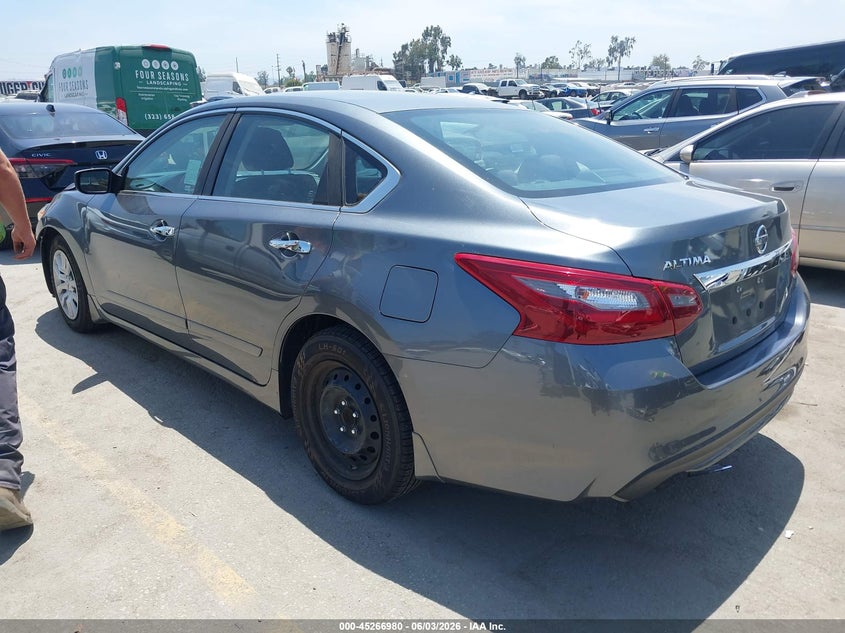 Vin: 1n4al3ap0jc473511, lot: 45764800, nissan altima 2.5 s 20183
