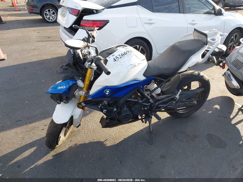 BMW G310 2021