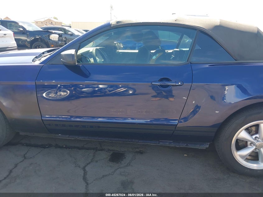 2012 Ford Mustang 3.7 V6 blue Lot 111045267024 Vin 1ZVBP8EM9C5270315