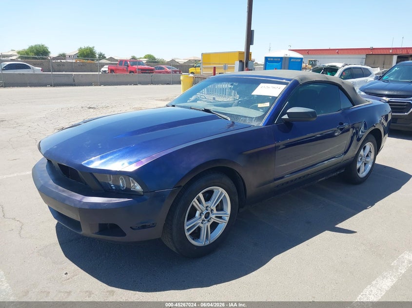 Vin: 1zvbp8em9c5270315, lot: 45764844, ford mustang v6 20122
