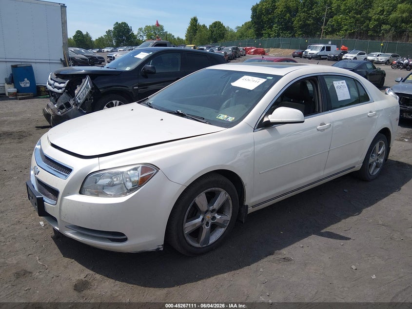 Vin: 1g1zd5e15bf239272, lot: 45764931, chevrolet malibu 2lt 20112