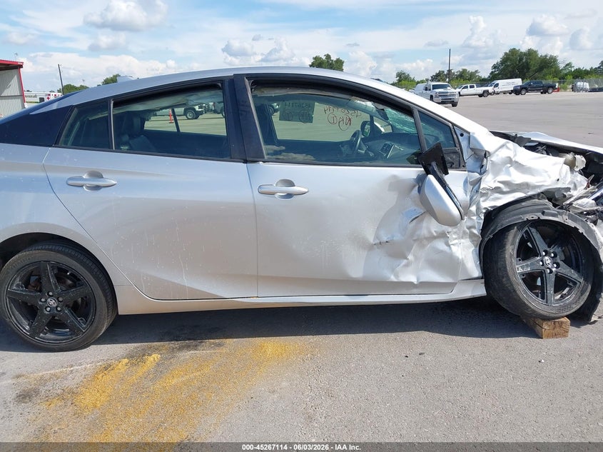2016 Toyota Prius Three Touring VIN: JTDKARFUXG3027252 Lot: 45267114
