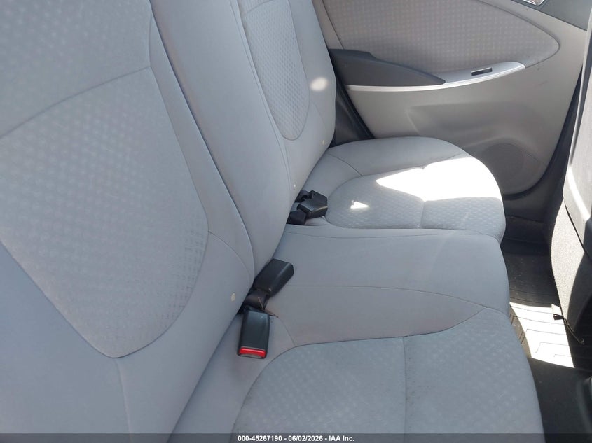 KMHCU5AE7CU004645 2012 Hyundai Accent 1.6 Se Red