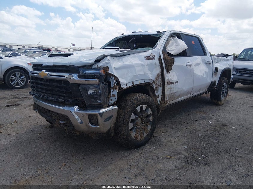 2026 CHEVROLET SILVERADO 2500 HD auction photo 2