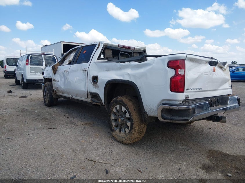 2026 CHEVROLET SILVERADO 2500 HD auction photo 3
