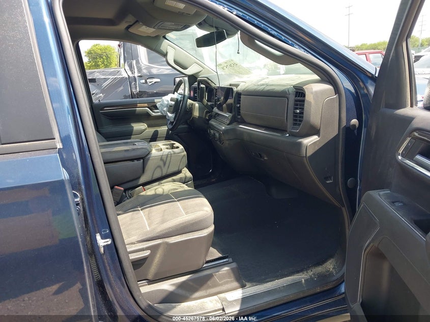 2023 CHEVROLET SILVERADO 1500 auction photo 5